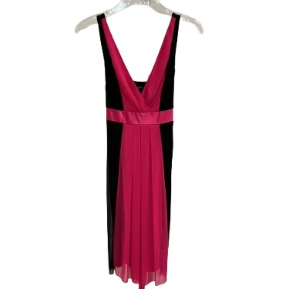 Ruby Rox Black & Fuchsia Sleeveless V-Neck Empire Waist Color Block Dress - EUC
